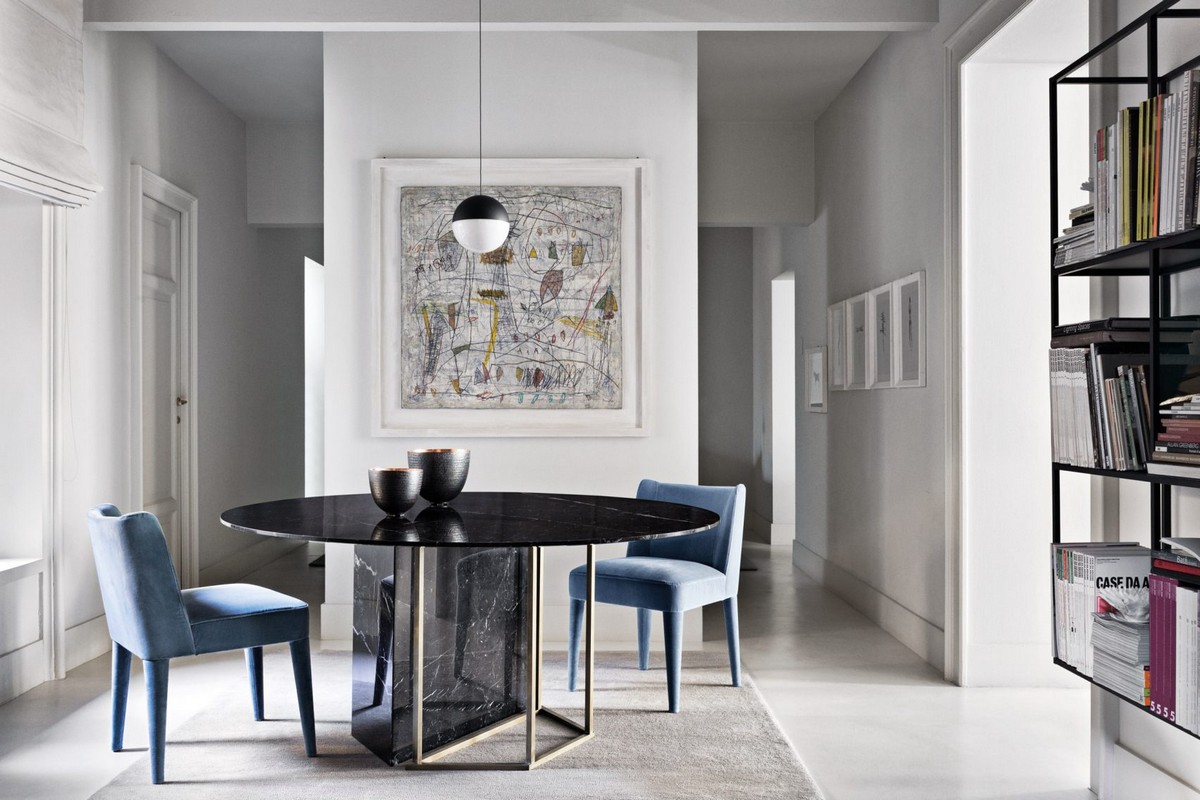 Mesmerizing Sculptural Dining Tables by Meridiani | The well known Italian brand Meridiani, has created an incredible collection. #diningtables #diningroom #homeinteriors