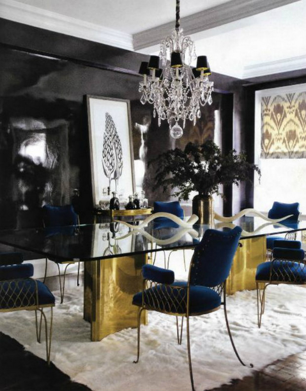 Top 10 Majestic Dining Tables
