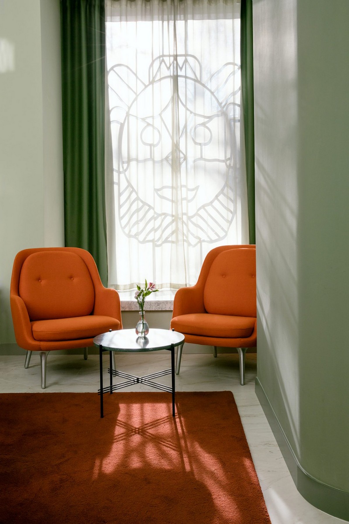 The Charm Of The Hotel Barceló Torre De Madrid