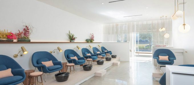 Luxurious Blue Chairs are the New Attention in Texas