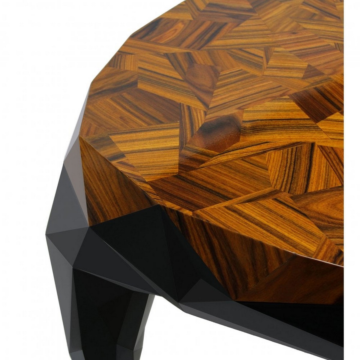 The Royal Dining Table: A Fearless Design at MO19